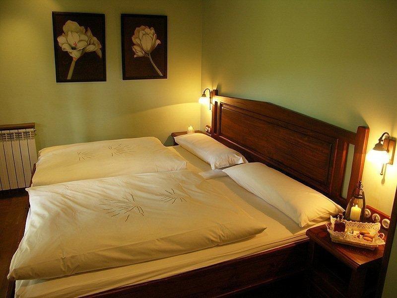 Hotel Rural El Mirador De Los Pirineos Santa Cruz de la Serós المظهر الخارجي الصورة