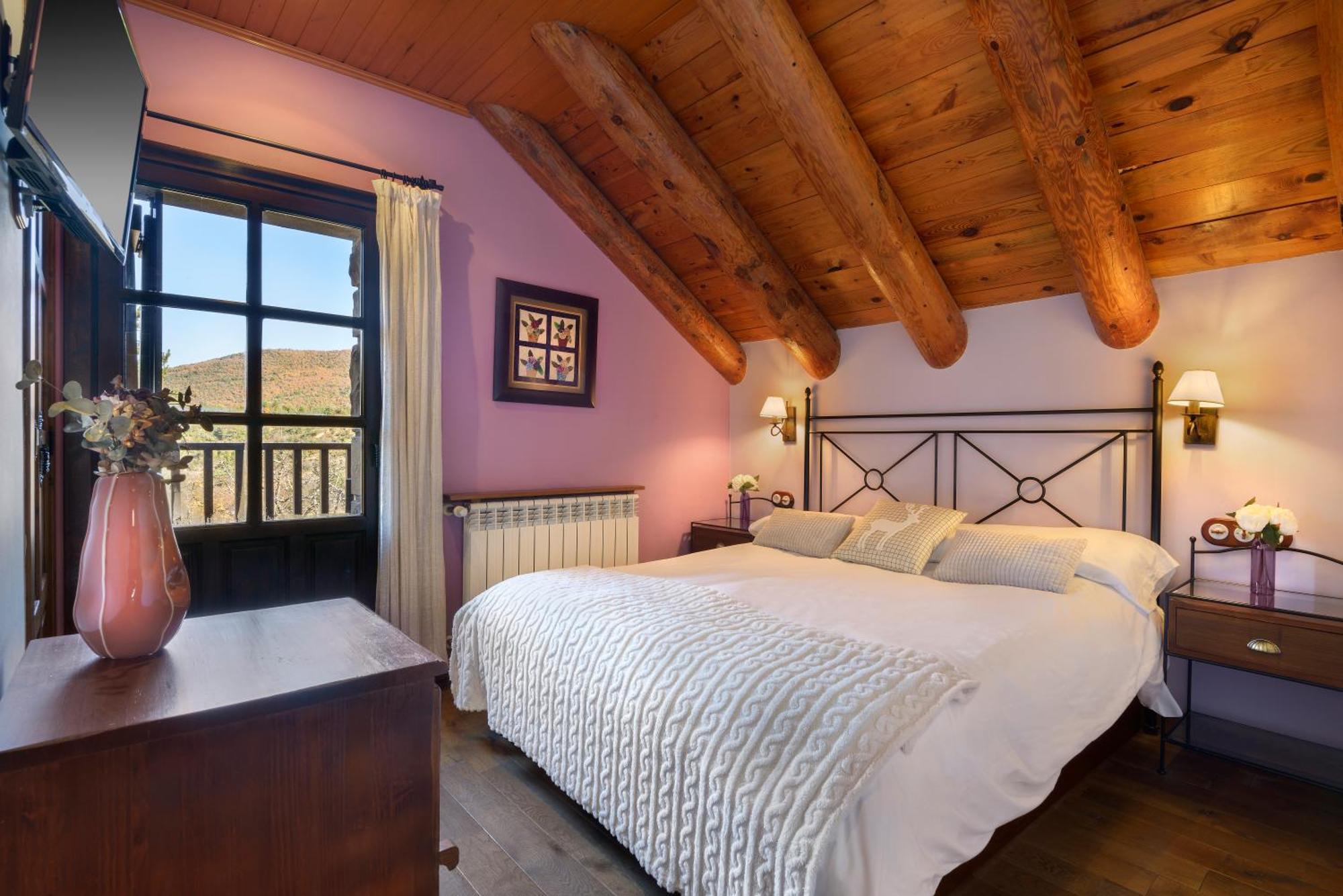 Hotel Rural El Mirador De Los Pirineos Santa Cruz de la Serós المظهر الخارجي الصورة