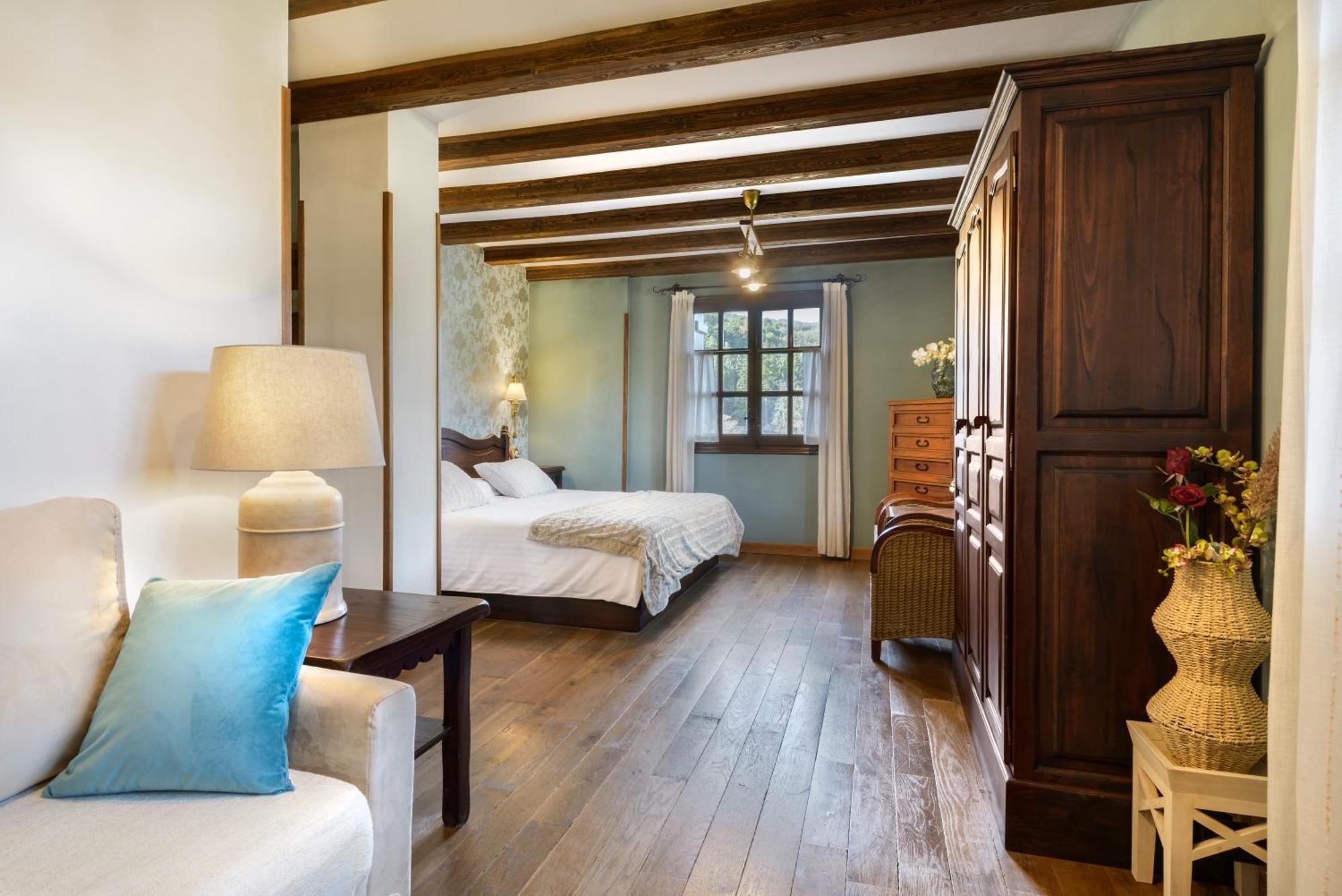 Hotel Rural El Mirador De Los Pirineos Santa Cruz de la Serós المظهر الخارجي الصورة